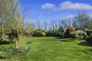 Images for Woodcote Grove, West Coulsdon, Surrey