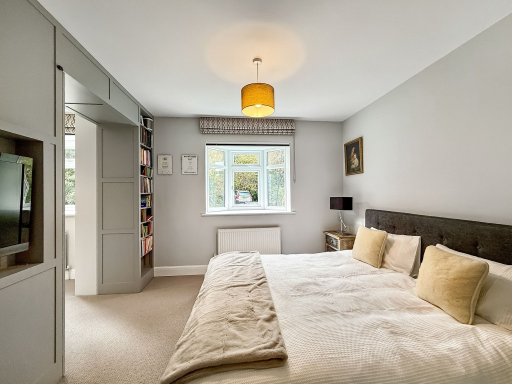 Images for Hawkhirst Road, Kenley, CR8 EAID:4238971326 BID:111a20da-ac98-4726-afab-e685f1b287bd