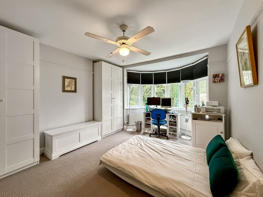 Images for Hawkhirst Road, Kenley, CR8 EAID:4238971326 BID:111a20da-ac98-4726-afab-e685f1b287bd