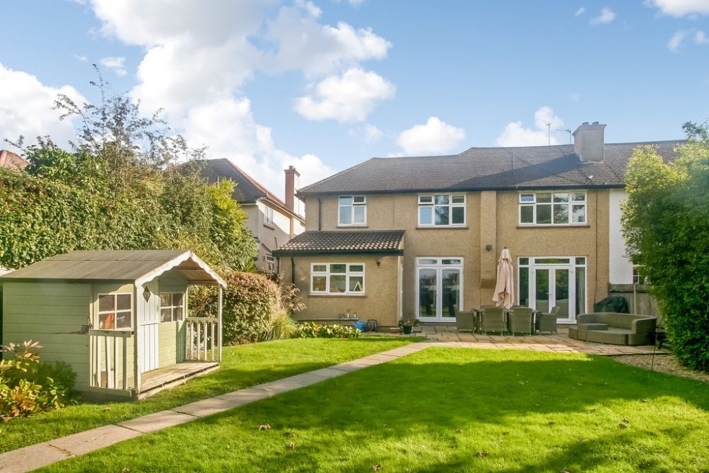 Images for Lime Meadow Avenue, South Croydon, CR2 EAID:4238971326 BID:111a20da-ac98-4726-afab-e685f1b287bd