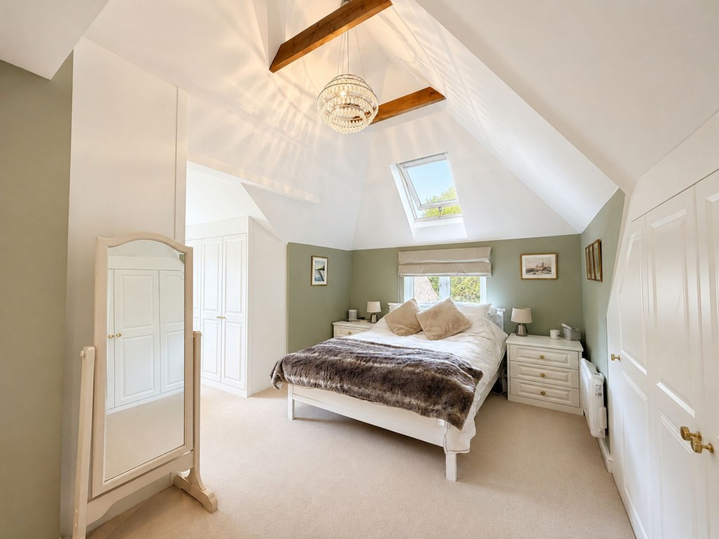 Images for Woodcote Road, Wallington, SM6 EAID:4238971326 BID:111a20da-ac98-4726-afab-e685f1b287bd