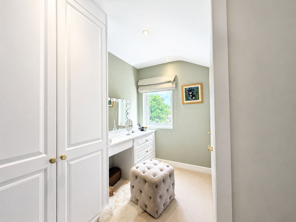 Images for Woodcote Road, Wallington, SM6 EAID:4238971326 BID:111a20da-ac98-4726-afab-e685f1b287bd