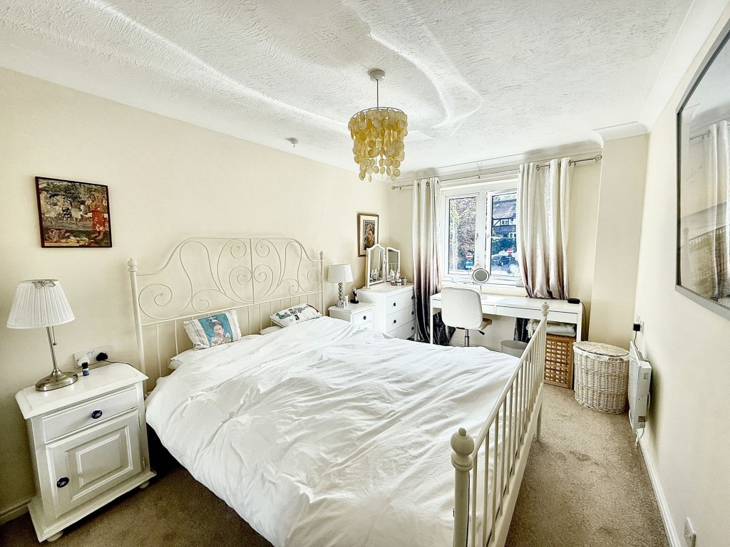 Images for Foxley Lane, Reynard Court, CR8 EAID:4238971326 BID:111a20da-ac98-4726-afab-e685f1b287bd