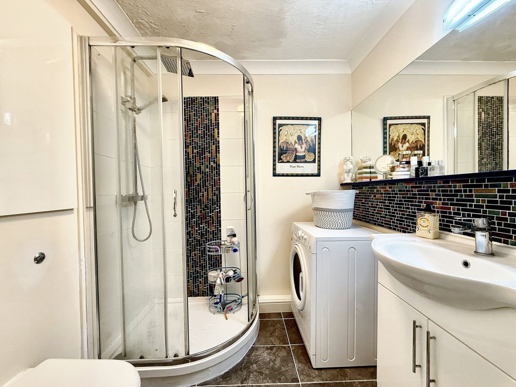 Images for Foxley Lane, Reynard Court, CR8 EAID:4238971326 BID:111a20da-ac98-4726-afab-e685f1b287bd