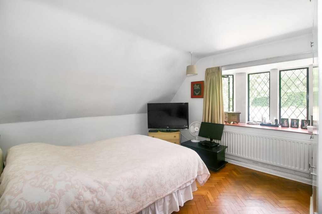 Images for Higher Drive, Purley, CR8 EAID:4238971326 BID:111a20da-ac98-4726-afab-e685f1b287bd