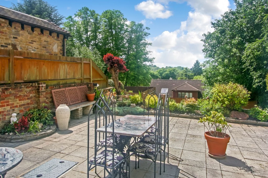 Images for Higher Drive, Purley, CR8 EAID:4238971326 BID:111a20da-ac98-4726-afab-e685f1b287bd