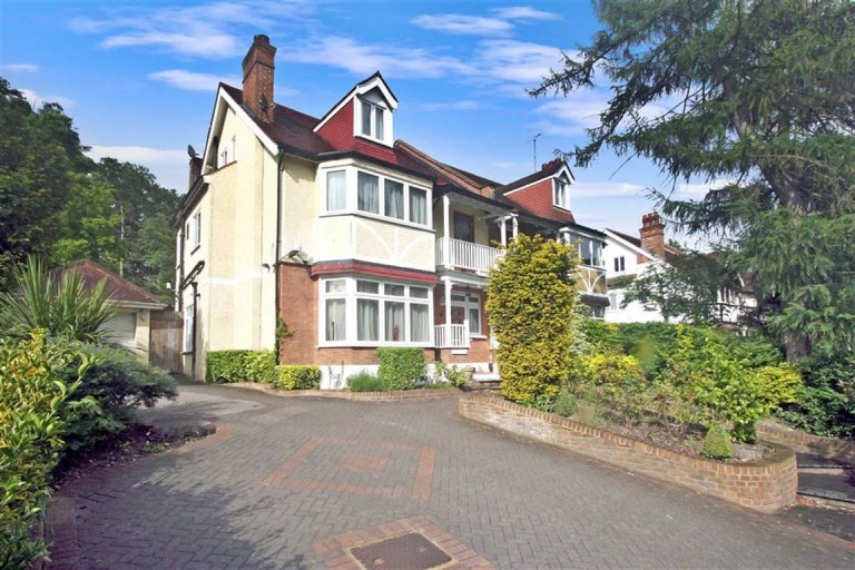 Foxley Lane, West Purley, Surrey - EAID:SHINEROCKSPAPI, BID:1