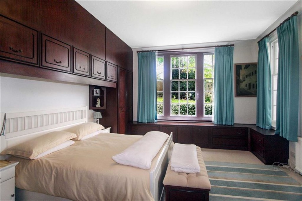 Images for Upper Selsdon Road, Sanderstead, Sth Croydon, Surrey EAID:SHINEROCKSPAPI BID:1