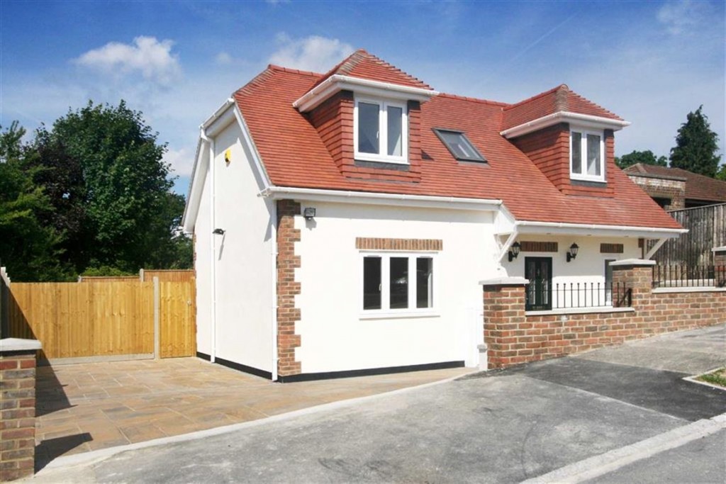 Images for Court Hill, Sanderstead, Surrey EAID:SHINEROCKSPAPI BID:1