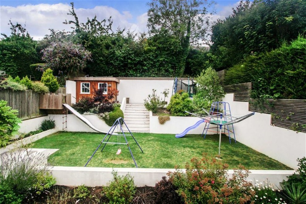 3 bedroom House Detached for sale in Purley