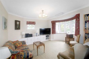 Images for Woodland Way (HIST), Purley, Surrey