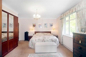 Images for Woodland Way (HIST), Purley, Surrey