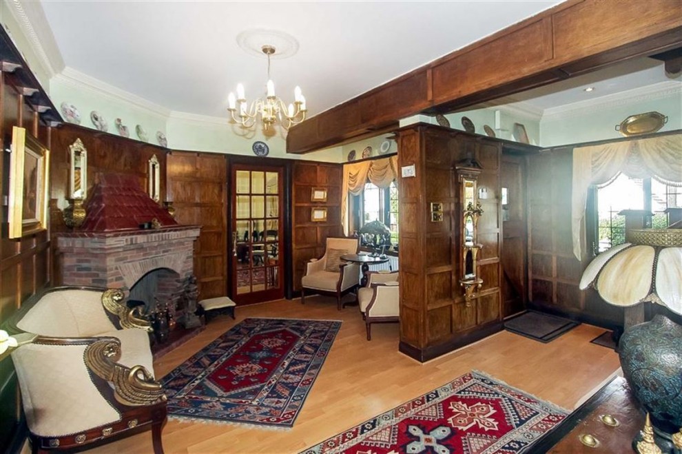 5 bedroom House Detached for sale in Purley