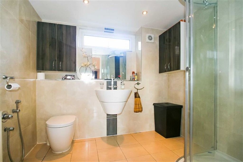 Images for Chichester Road, Croydon, Surrey EAID:SHINEROCKSPAPI BID:1
