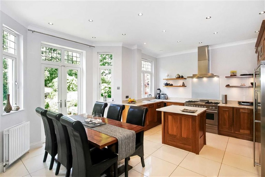 Images for Croham Manor Road, Croham Hurst, South Croydon, Surrey EAID:SHINEROCKSPAPI BID:1