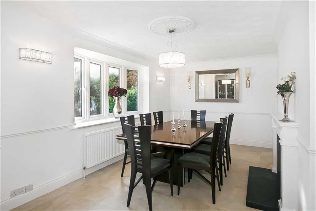 Images for Woodmansterne Lane, Carshalton EAID:SHINEROCKSPAPI BID:1