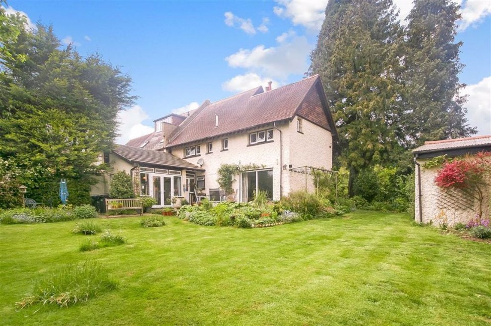 4 bedroom semi detached house for sale in b Estate, Purley