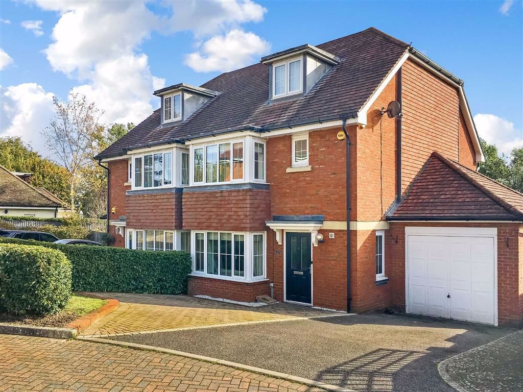 Images for Woodfield Close, Coulsdon, Surrey EAID:SHINEROCKSPAPI BID:1