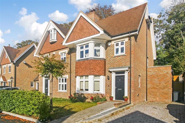 Oscar Close, Purley, Surrey - EAID:SHINEROCKSPAPI, BID:1