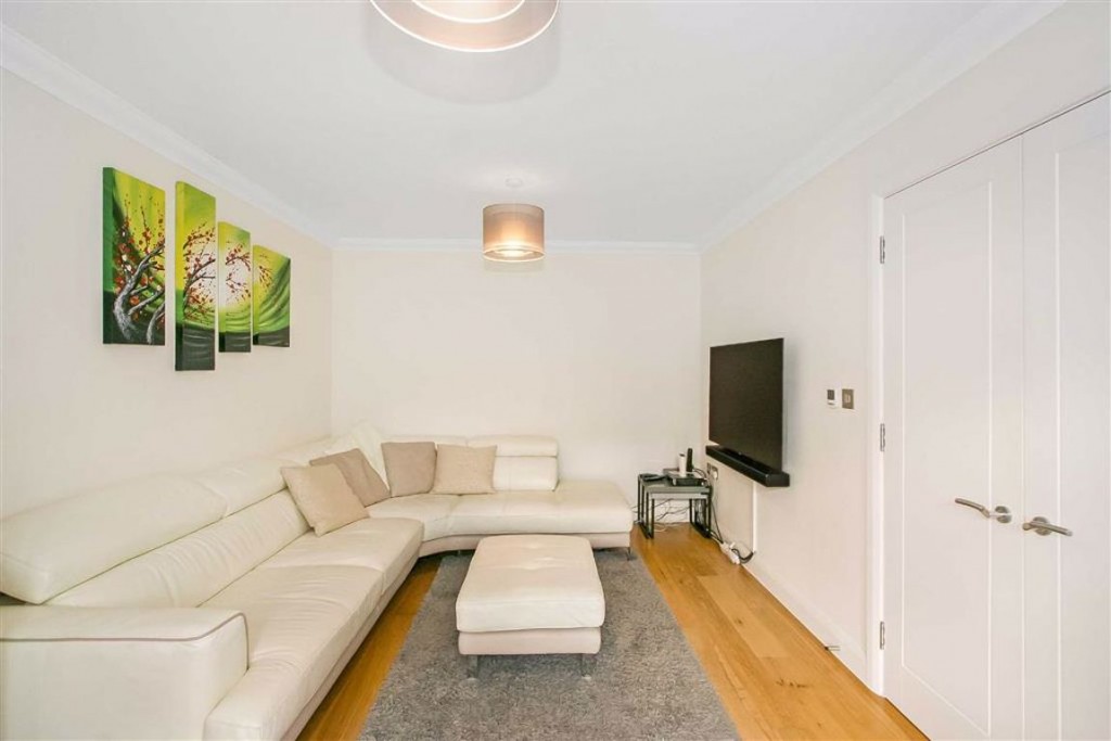 Images for Oscar Close, Purley, Surrey EAID:SHINEROCKSPAPI BID:1