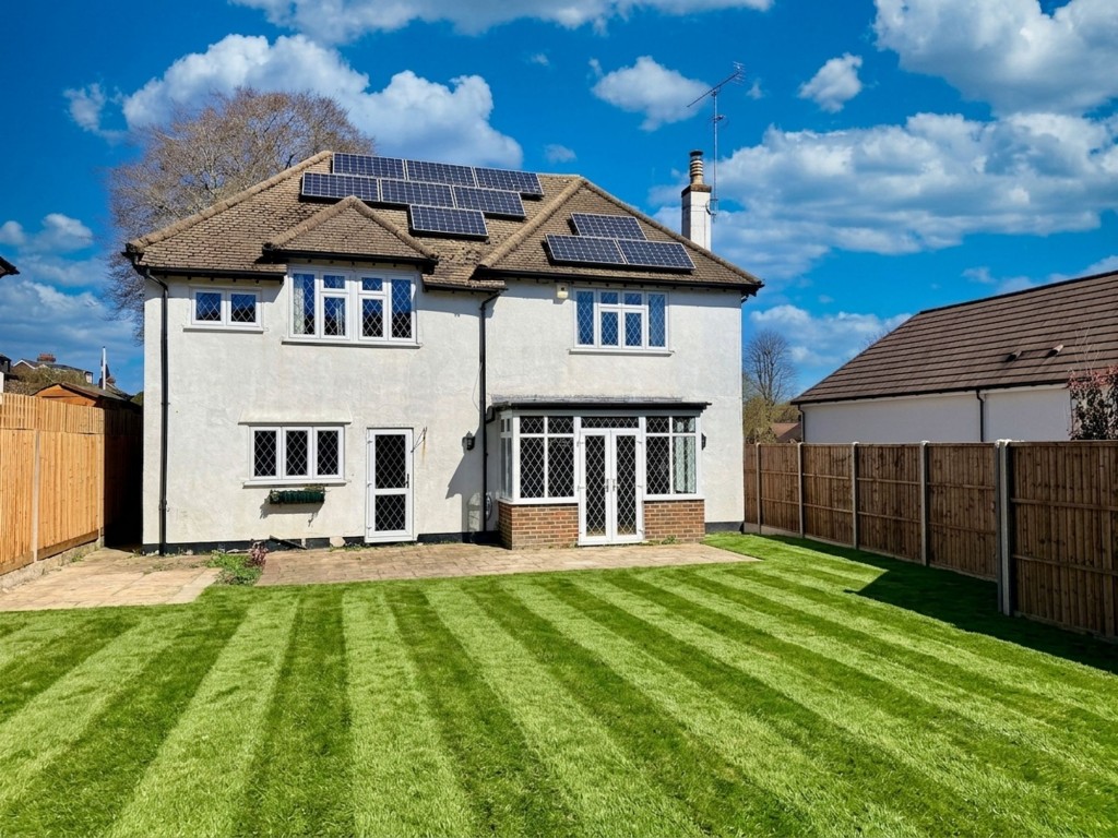 Images for Chipstead Way, Banstead, SM7 EAID:4238971326 BID:111a20da-ac98-4726-afab-e685f1b287bd