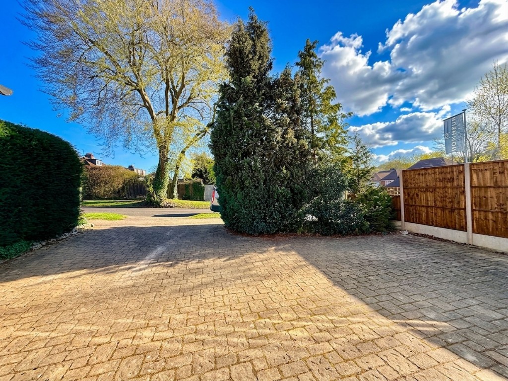 Images for Chipstead Way, Banstead, SM7 EAID:4238971326 BID:111a20da-ac98-4726-afab-e685f1b287bd