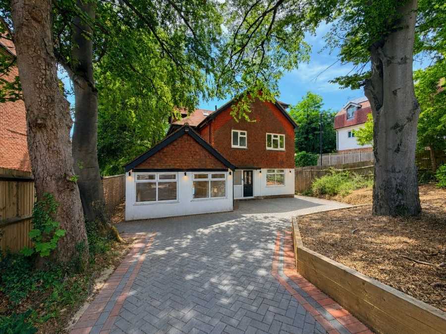 Images for Russell Hill, Purley, CR8 EAID:4238971326 BID:111a20da-ac98-4726-afab-e685f1b287bd