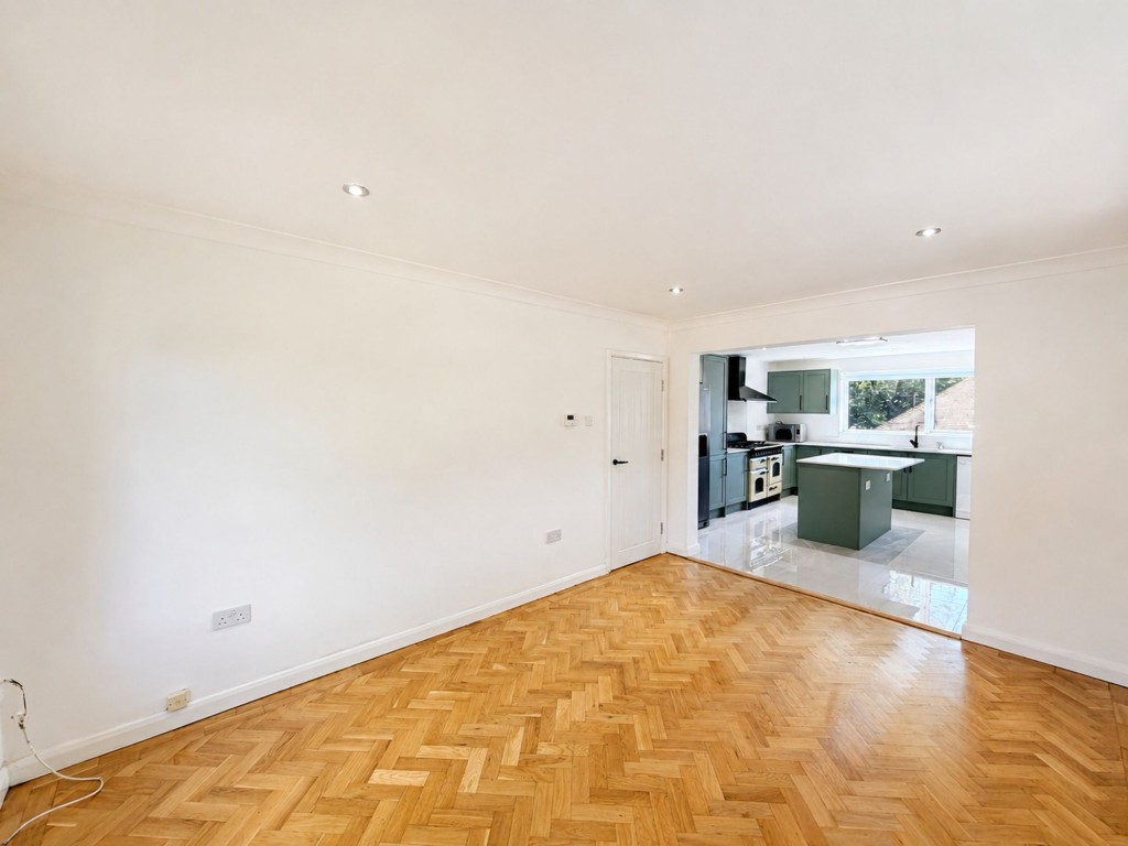 Images for Russell Hill, Purley, CR8 EAID:4238971326 BID:111a20da-ac98-4726-afab-e685f1b287bd