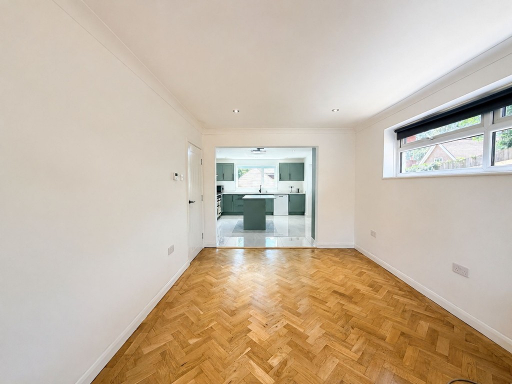 Images for Russell Hill, Purley, CR8 EAID:4238971326 BID:111a20da-ac98-4726-afab-e685f1b287bd
