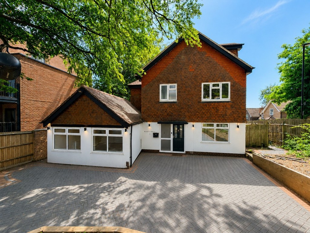 Images for Russell Hill, Purley, CR8 EAID:4238971326 BID:111a20da-ac98-4726-afab-e685f1b287bd