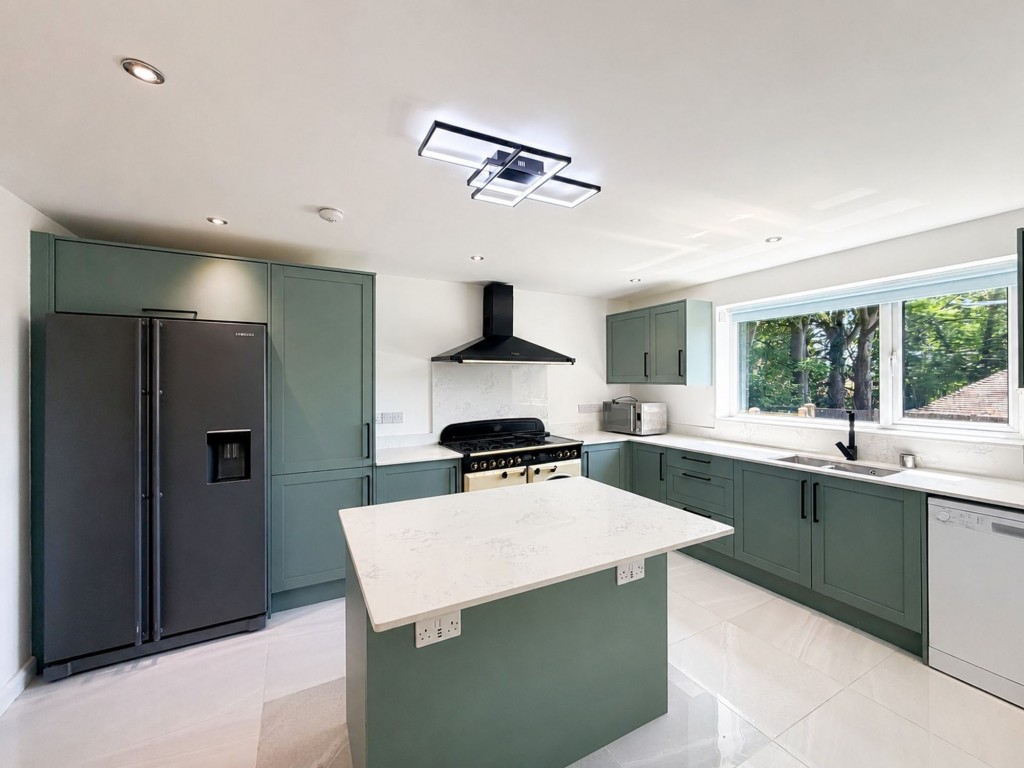 Images for Russell Hill, Purley, CR8 EAID:4238971326 BID:111a20da-ac98-4726-afab-e685f1b287bd