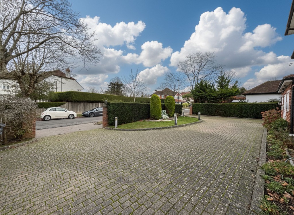 Images for Mapledale Avenue, Croydon, CR0 EAID:4238971326 BID:111a20da-ac98-4726-afab-e685f1b287bd