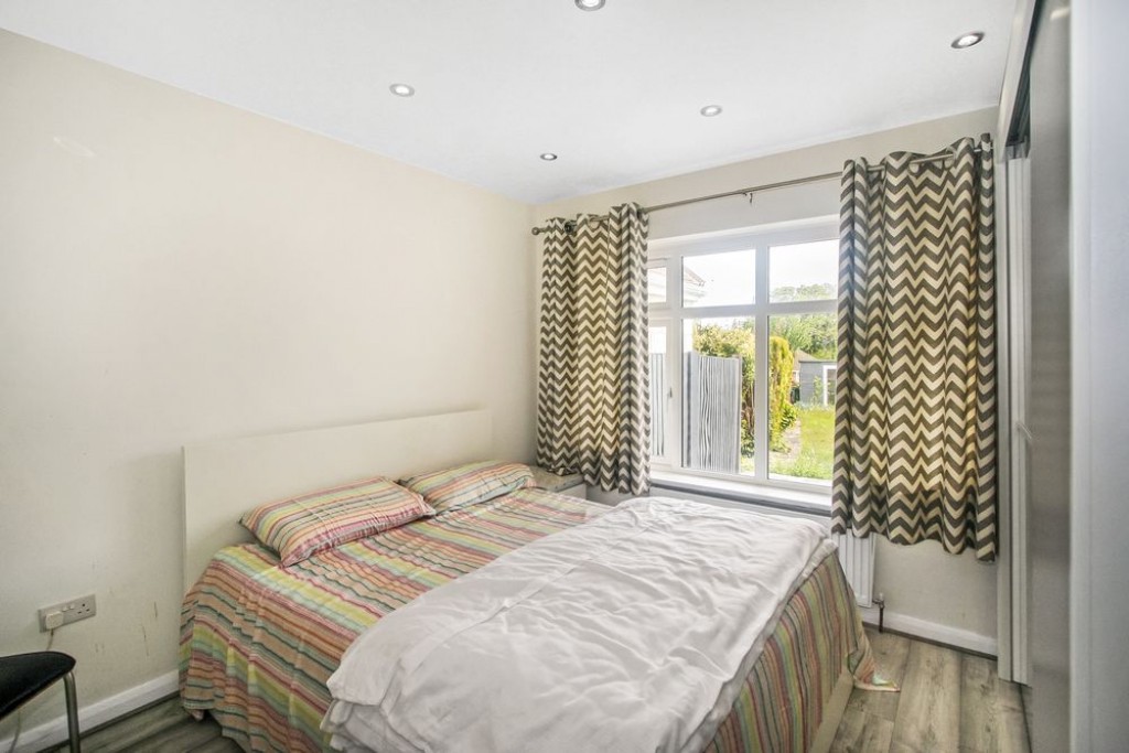 Images for Chertsey Close, Kenley, CR8 EAID:4238971326 BID:111a20da-ac98-4726-afab-e685f1b287bd