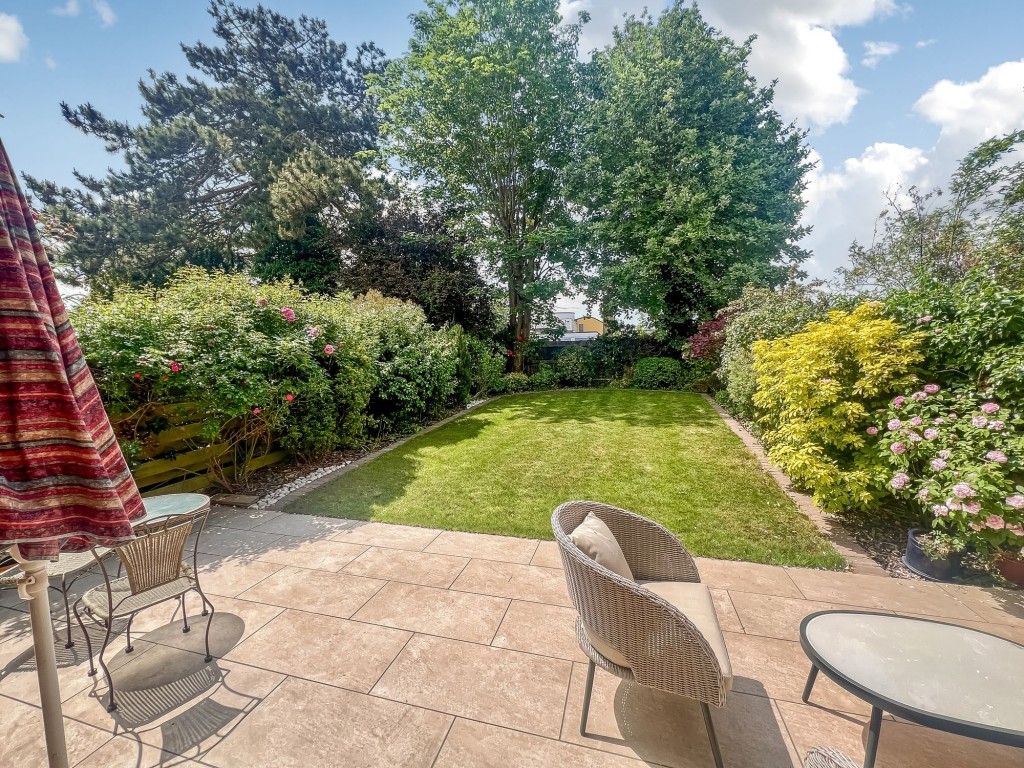 Images for Lyndhurst Close, Park Hill, CR0 EAID:4238971326 BID:111a20da-ac98-4726-afab-e685f1b287bd