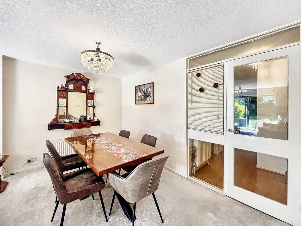 Images for Lyndhurst Close, Park Hill, CR0 EAID:4238971326 BID:111a20da-ac98-4726-afab-e685f1b287bd