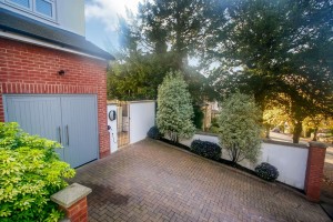 Images for Bencombe Road, Purley, CR8