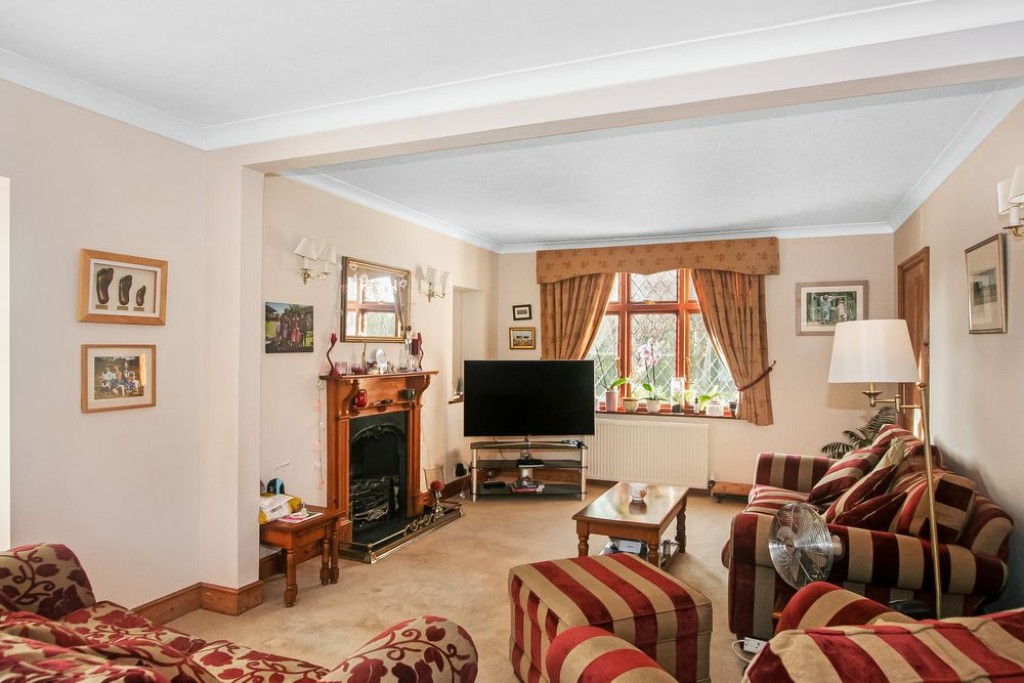 Images for Westhall Road, Warlingham, CR6 EAID:4238971326 BID:111a20da-ac98-4726-afab-e685f1b287bd