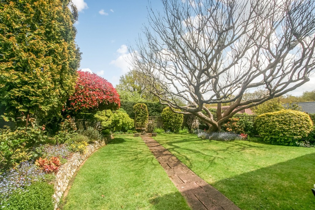 Images for Onslow Gardens, South Croydon, CR2 EAID:4238971326 BID:111a20da-ac98-4726-afab-e685f1b287bd