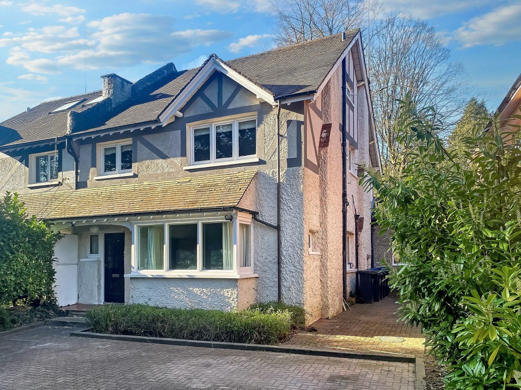 Images for Foxley Lane, Purley, CR8 EAID:4238971326 BID:111a20da-ac98-4726-afab-e685f1b287bd