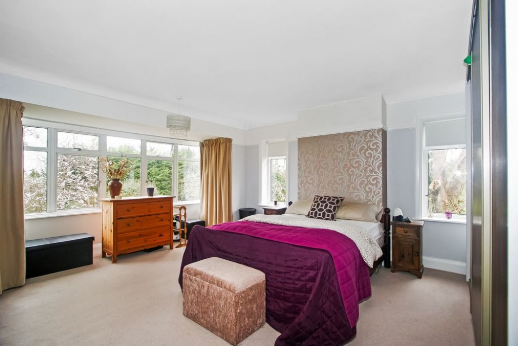 Images for Warwick Road, Coulsdon, CR5 EAID:4238971326 BID:111a20da-ac98-4726-afab-e685f1b287bd