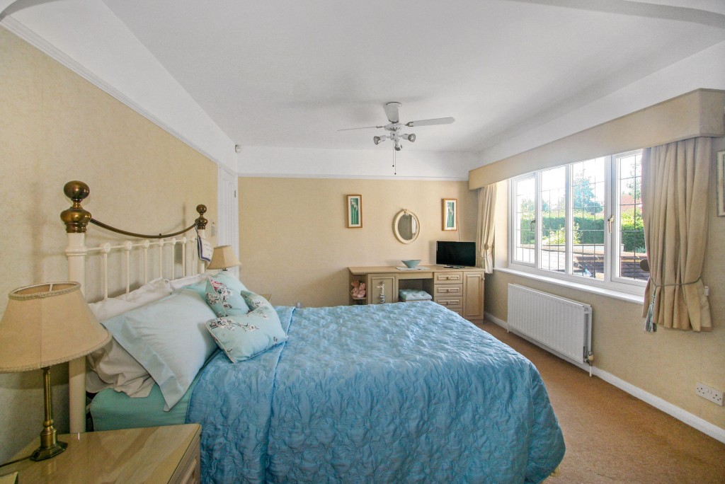 Images for Verulam Avenue, Purley, CR8 EAID:4238971326 BID:111a20da-ac98-4726-afab-e685f1b287bd