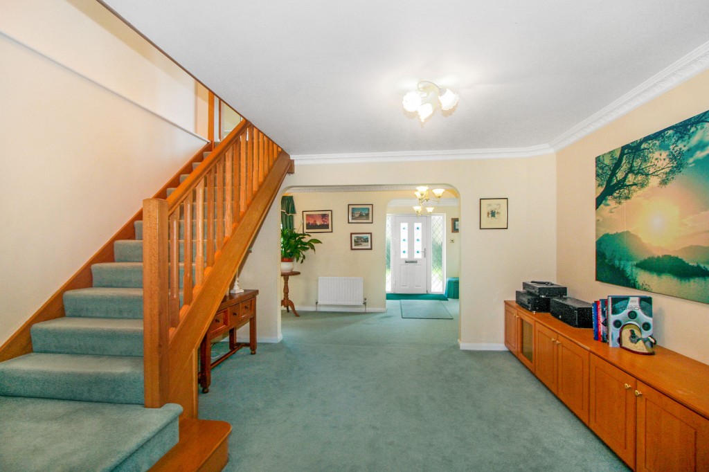 Images for Verulam Avenue, Purley, CR8 EAID:4238971326 BID:111a20da-ac98-4726-afab-e685f1b287bd