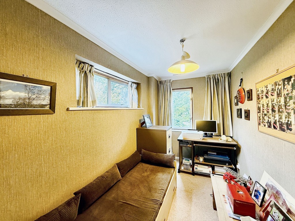 Images for Woodhatch Spinney, Coulsdon, CR5 EAID:4238971326 BID:111a20da-ac98-4726-afab-e685f1b287bd