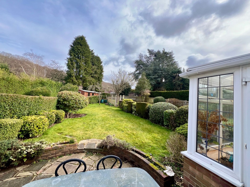 Images for Elmfield Way, South Croydon, CR2 EAID:4238971326 BID:111a20da-ac98-4726-afab-e685f1b287bd