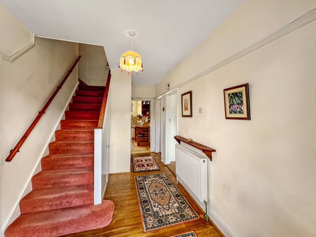 Images for Elmfield Way, South Croydon, CR2 EAID:4238971326 BID:111a20da-ac98-4726-afab-e685f1b287bd