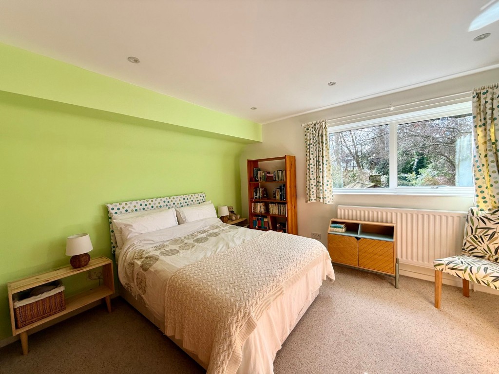 Images for Foxley Lane, Purley, CR8 EAID:4238971326 BID:111a20da-ac98-4726-afab-e685f1b287bd