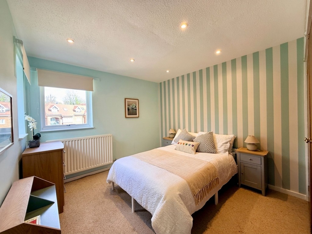 Images for Foxley Lane, Purley, CR8 EAID:4238971326 BID:111a20da-ac98-4726-afab-e685f1b287bd