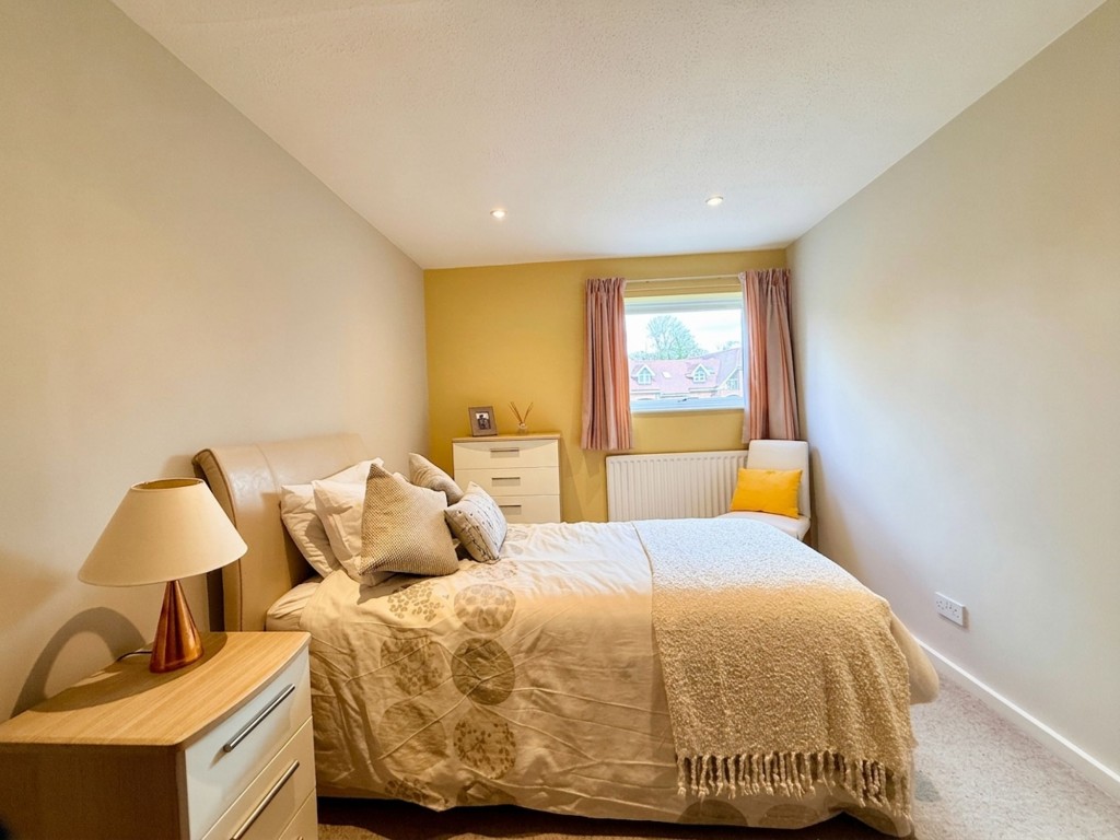 Images for Foxley Lane, Purley, CR8 EAID:4238971326 BID:111a20da-ac98-4726-afab-e685f1b287bd