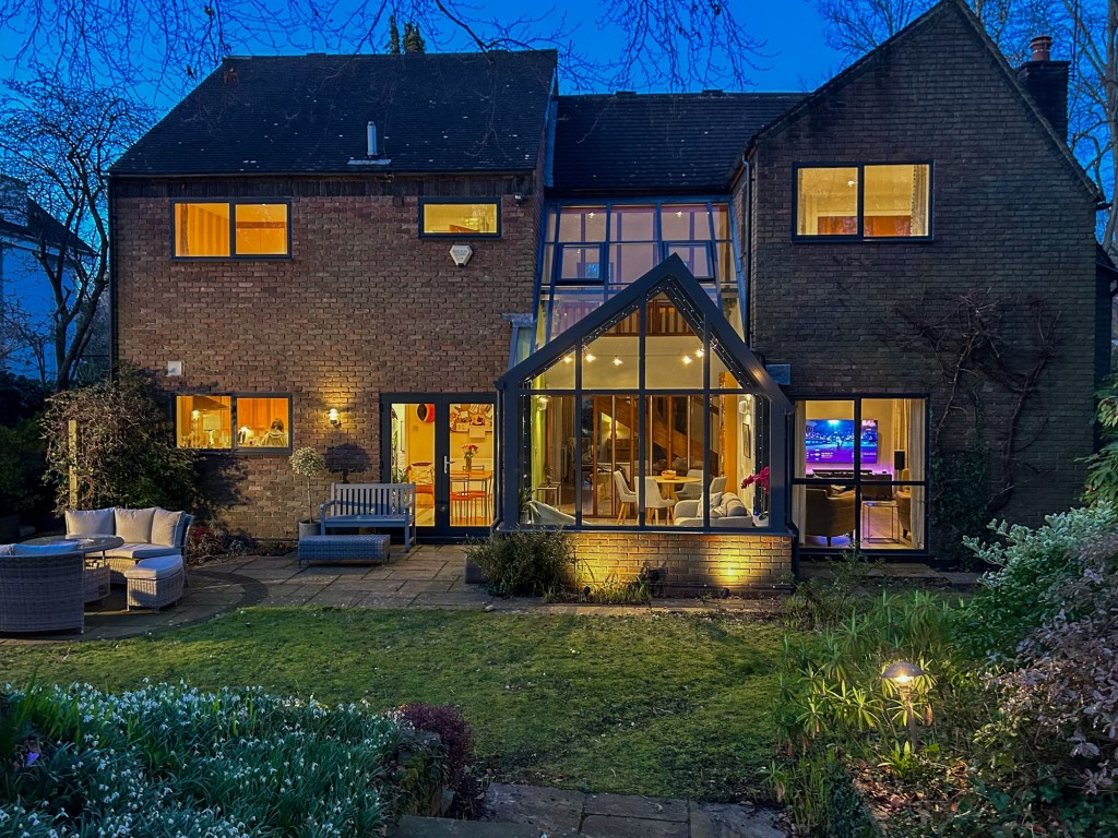 Images for Foxley Lane, Purley, CR8 EAID:4238971326 BID:111a20da-ac98-4726-afab-e685f1b287bd