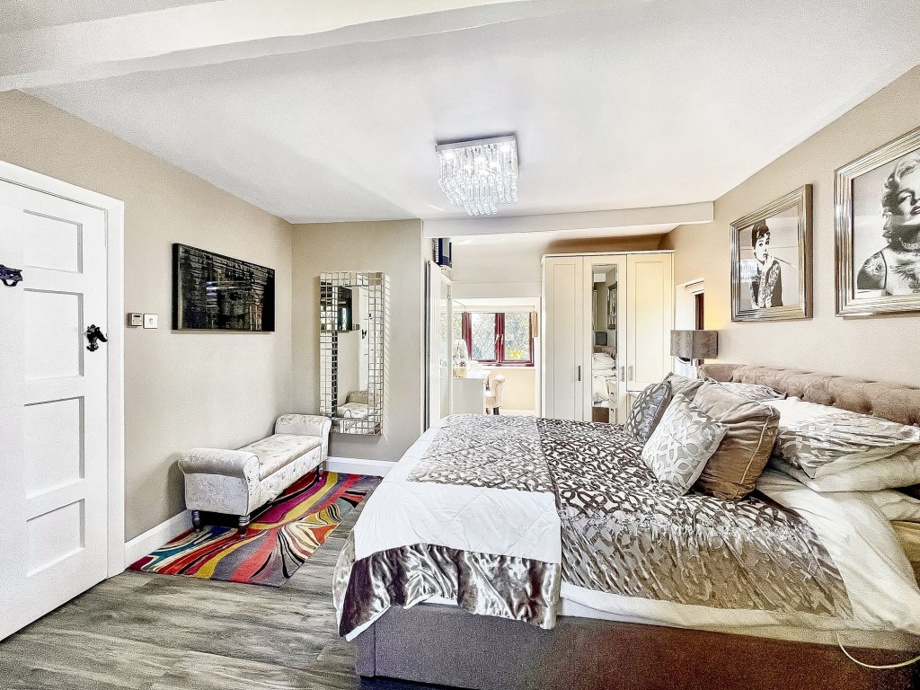 Images for Hillcroft Avenue, Purley, CR8 EAID:4238971326 BID:111a20da-ac98-4726-afab-e685f1b287bd